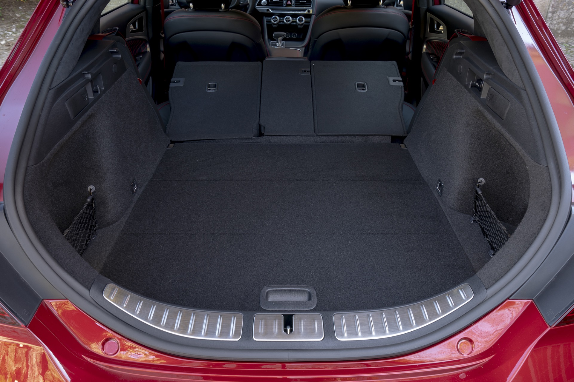 Download 2022 Genesis G70 Shooting Brake - Trunk HD Wallpaper 1921x1280 #101