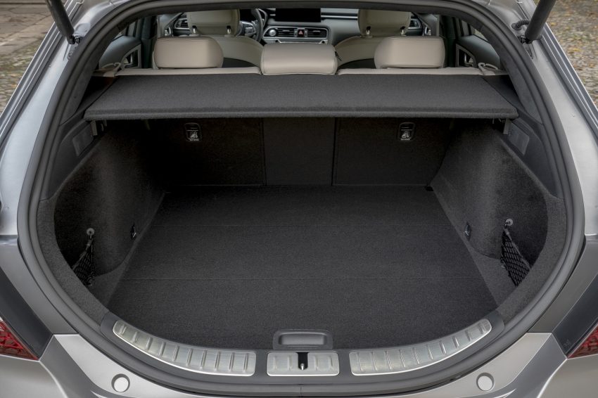 2022 Genesis G70 Shooting Brake - Trunk Wallpaper 850x566 #119