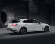 2022 Genesis G70 Shooting Brake - UK version - Rear Three-Quarter Wallpaper 190x150