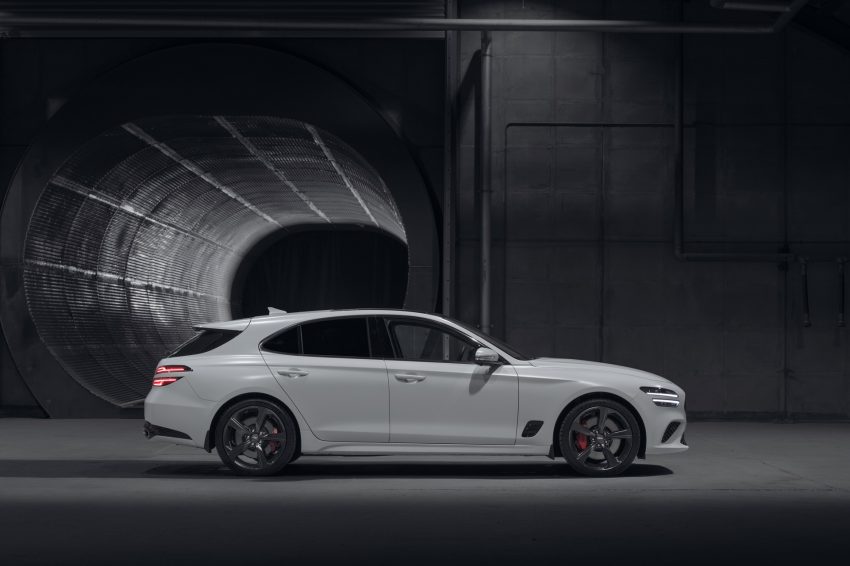 2022 Genesis G70 Shooting Brake - UK version - Side Wallpaper 850x566 #17