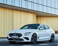 2022 Genesis G70 Sport with Luxury Pack - Front Three-Quarter Wallpaper 190x150