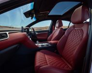 2022 Genesis G70 Sport with Luxury Pack - Interior, Front Seats Wallpaper 190x150