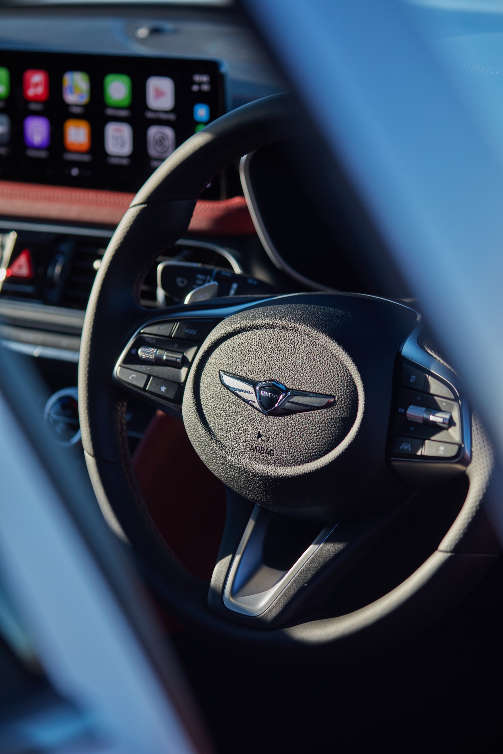 Download 2022 Genesis G70 Sport with Luxury Pack - Interior, Steering Wheel HD Phone Wallpaper 1920x2880 #44