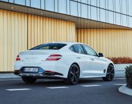 2022 Genesis G70 Sport with Luxury Pack - Rear Three-Quarter Wallpaper 190x150