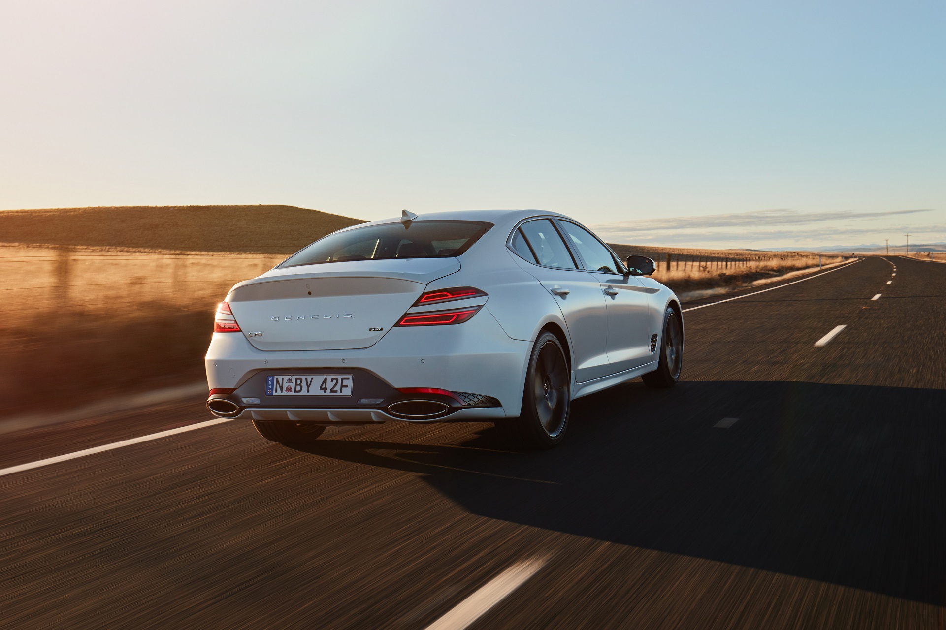 Download 2022 Genesis G70 Sport with Luxury Pack - Rear Three-Quarter HD Wallpaper 1921x1280 #17