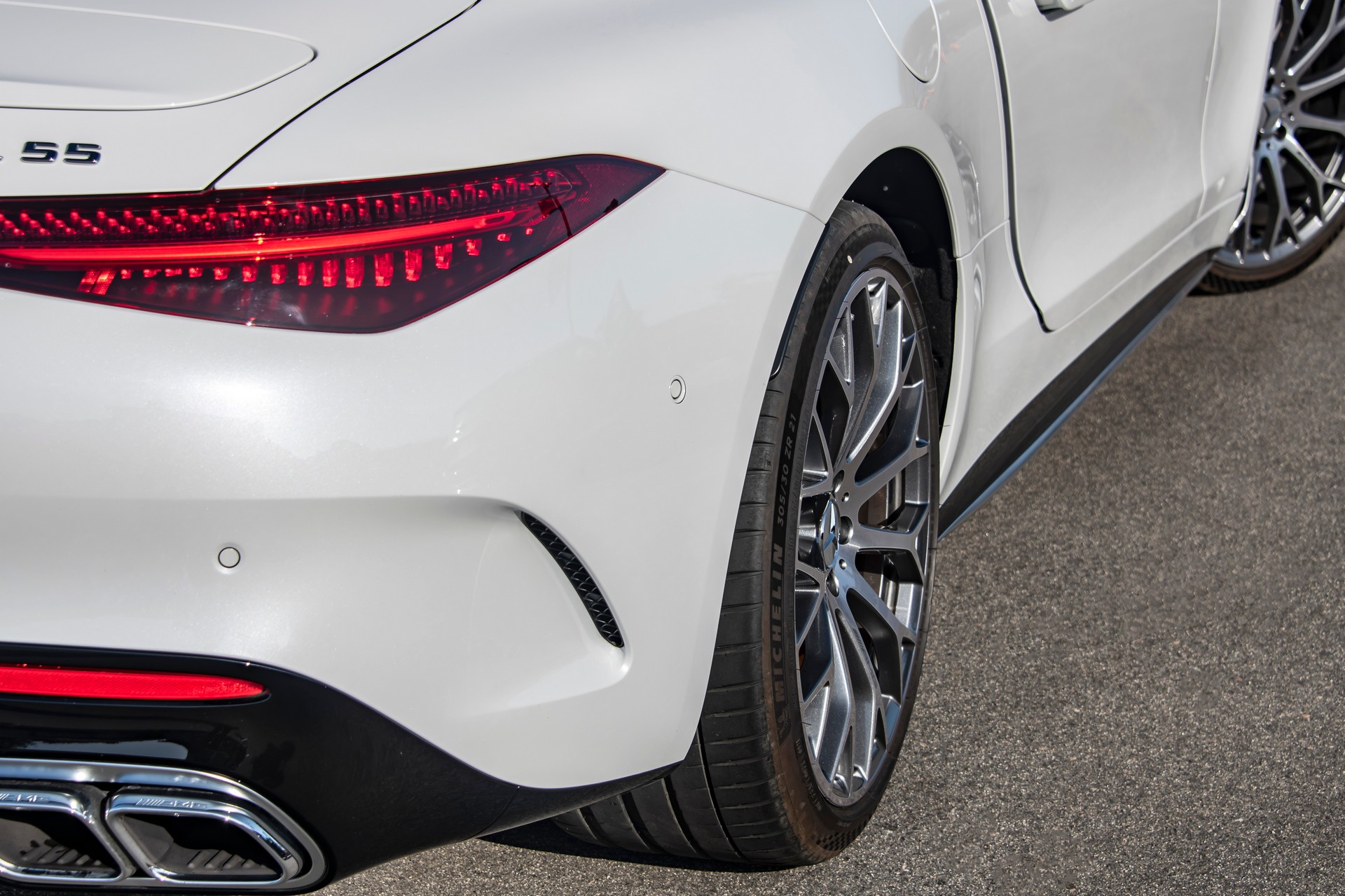 Download 2022 Mercedes-AMG SL 55 4Matic+ - US version - Detail HD Wallpaper 1920x1279 #61