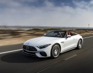 2022 Mercedes-AMG SL 55 4Matic+ - US version - Front Three-Quarter Wallpaper 190x150