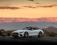 2022 Mercedes-AMG SL 55 4Matic+ - US version - Front Three-Quarter Wallpaper 190x150