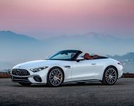 2022 Mercedes-AMG SL 55 4Matic+ - US version - Front Three-Quarter Wallpaper 190x150