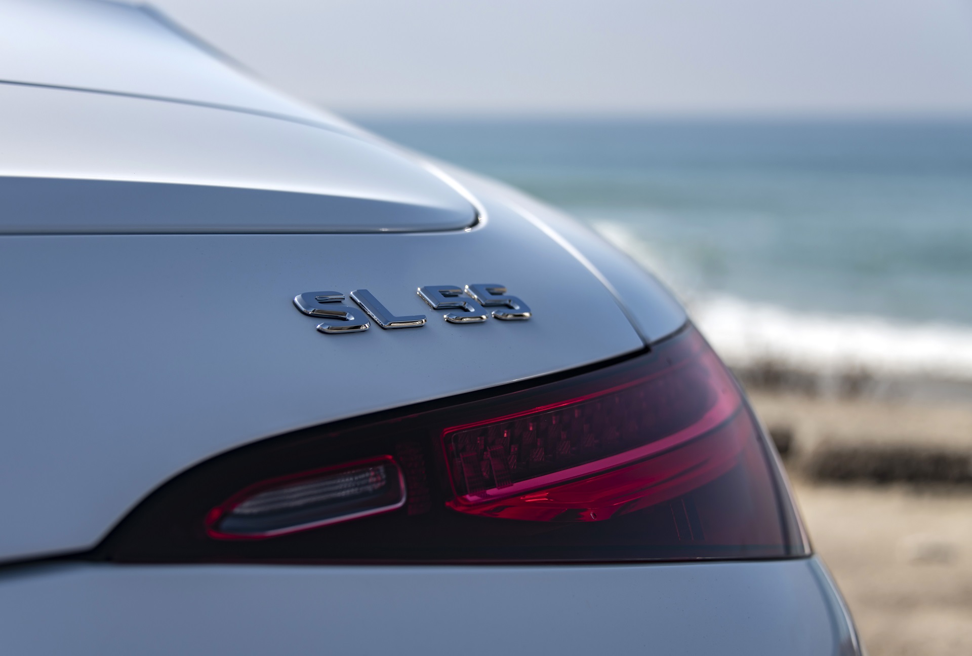 Download 2022 Mercedes-AMG SL 55 4Matic+ - US version - Tail Light HD Wallpaper 1920x1295 #59
