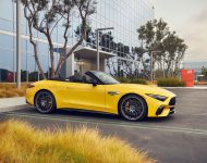 2022 Mercedes-AMG SL 63 4Matic+ - US version - Front Three-Quarter Wallpaper 190x150