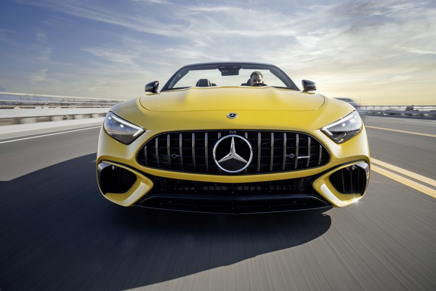 2022 Mercedes-AMG SL 63 4Matic+ - US version - Front Wallpaper 850x567 #5