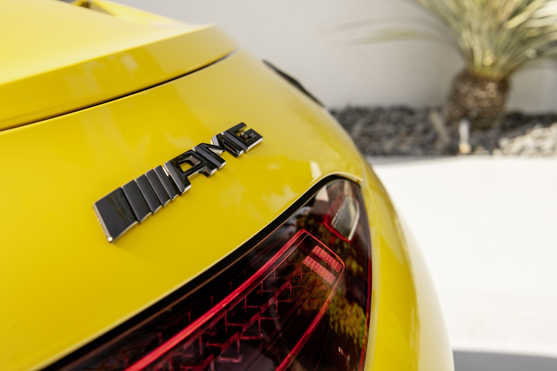 Download 2022 Mercedes-AMG SL 63 4Matic+ - US version - Tail Light HD Wallpaper 1920x1280 #30