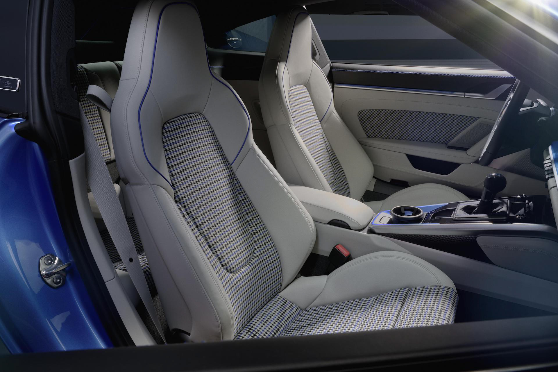 Download 2022 Porsche 911 Sally Special - Interior, Front Seats HD Wallpaper 1920x1280 #44