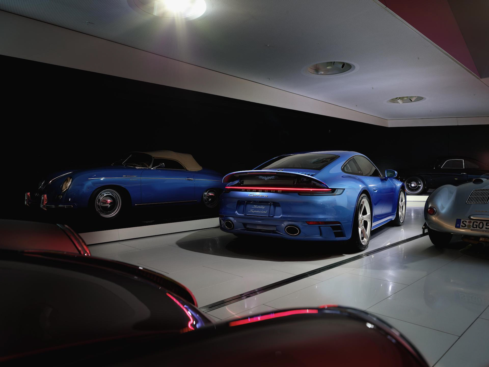 Download 2022 Porsche 911 Sally Special - Rear Three-Quarter HD Wallpaper 1920x1440 #14