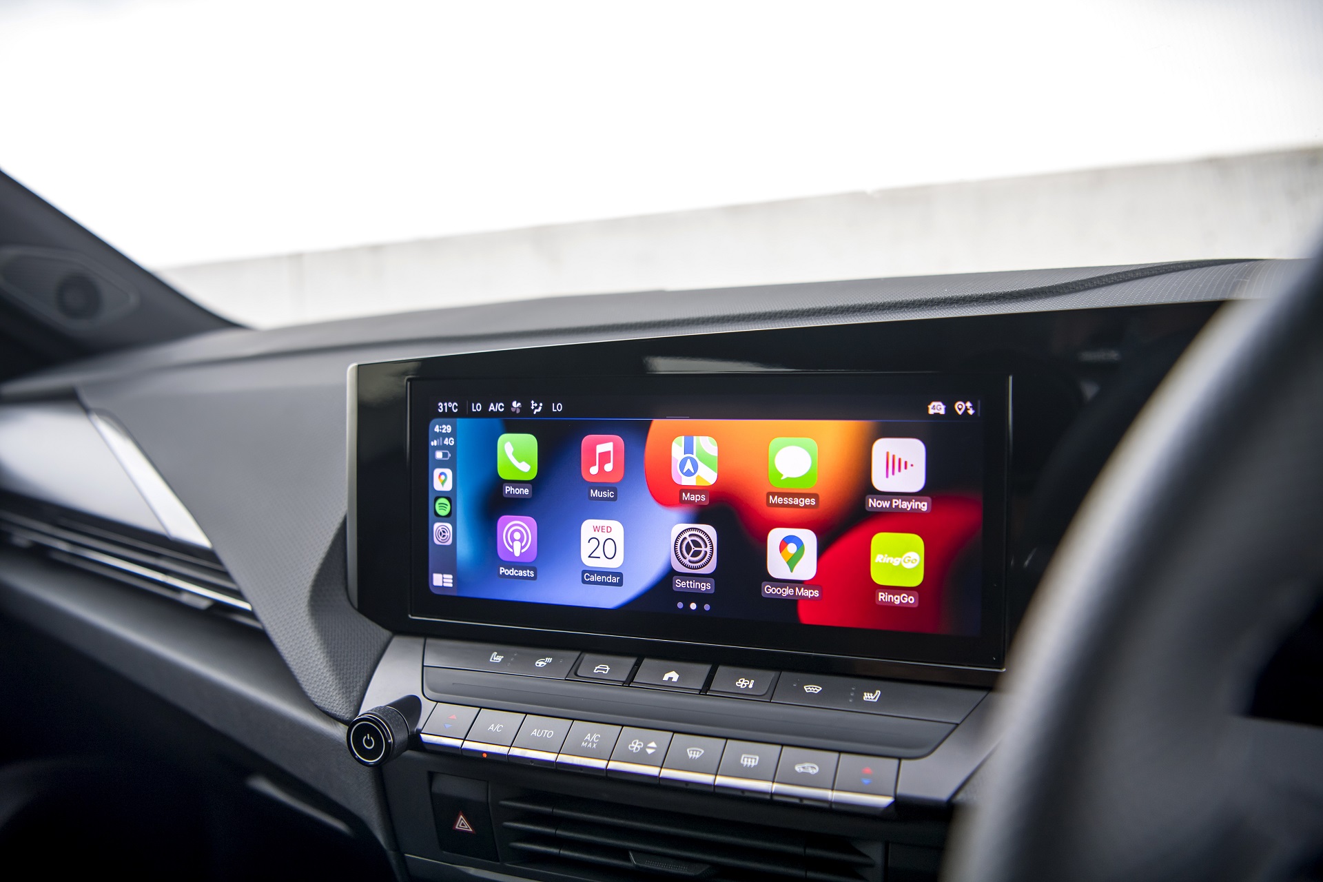 Download 2022 Vauxhall Astra Ultimate - Central Console HD Wallpaper 1920x1280 #82