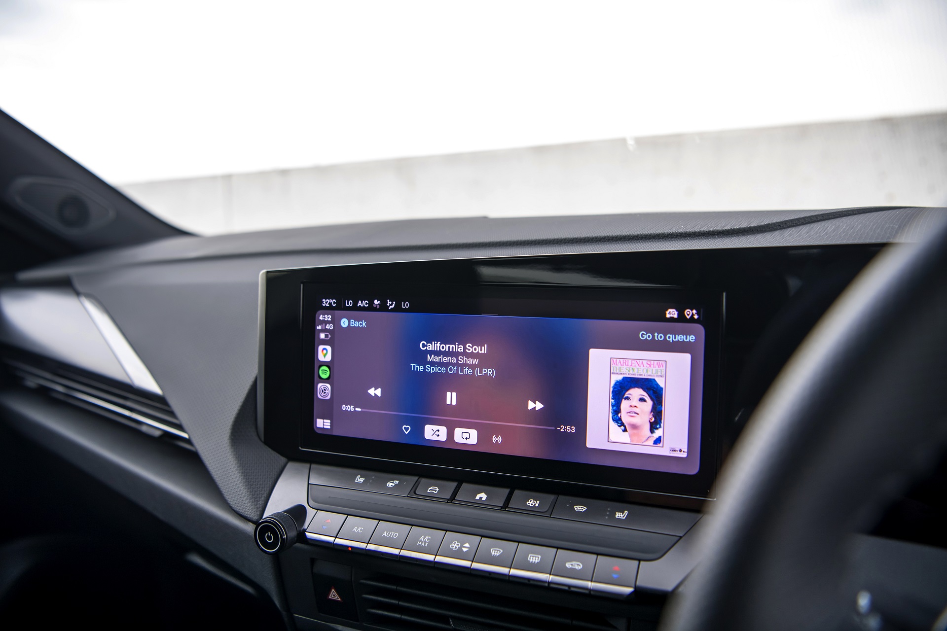 Download 2022 Vauxhall Astra Ultimate - Central Console HD Wallpaper 1920x1280 #88