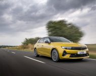 2022 Vauxhall Astra Ultimate - Front Three-Quarter Wallpaper 190x150