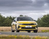 2022 Vauxhall Astra Ultimate - Front Wallpaper 190x150