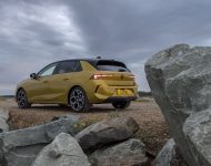 2022 Vauxhall Astra Ultimate - Rear Three-Quarter Wallpaper 190x150