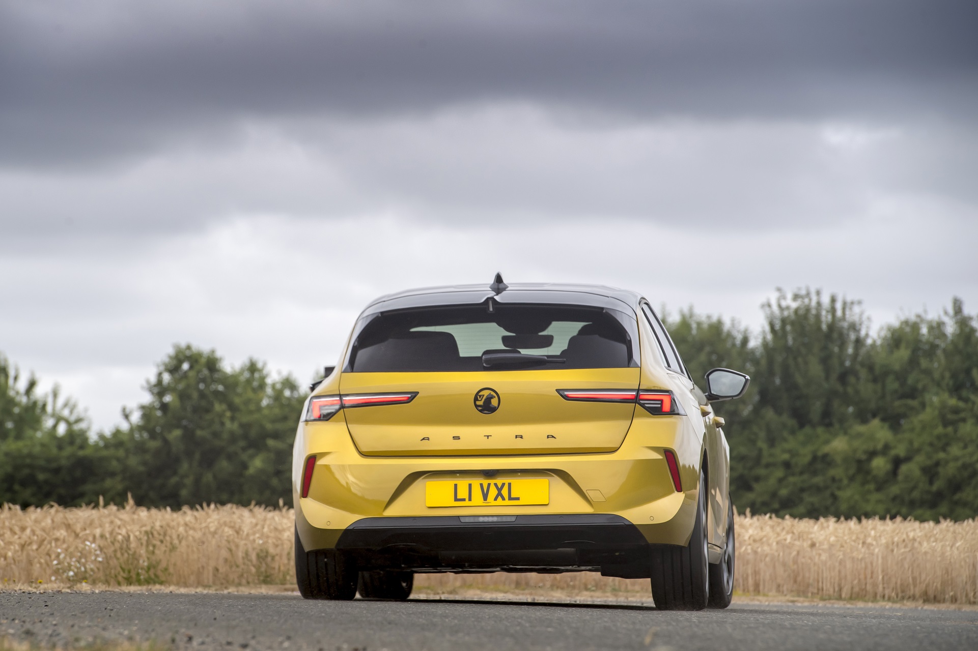 Download 2022 Vauxhall Astra Ultimate - Rear HD Wallpaper 1921x1280 #50