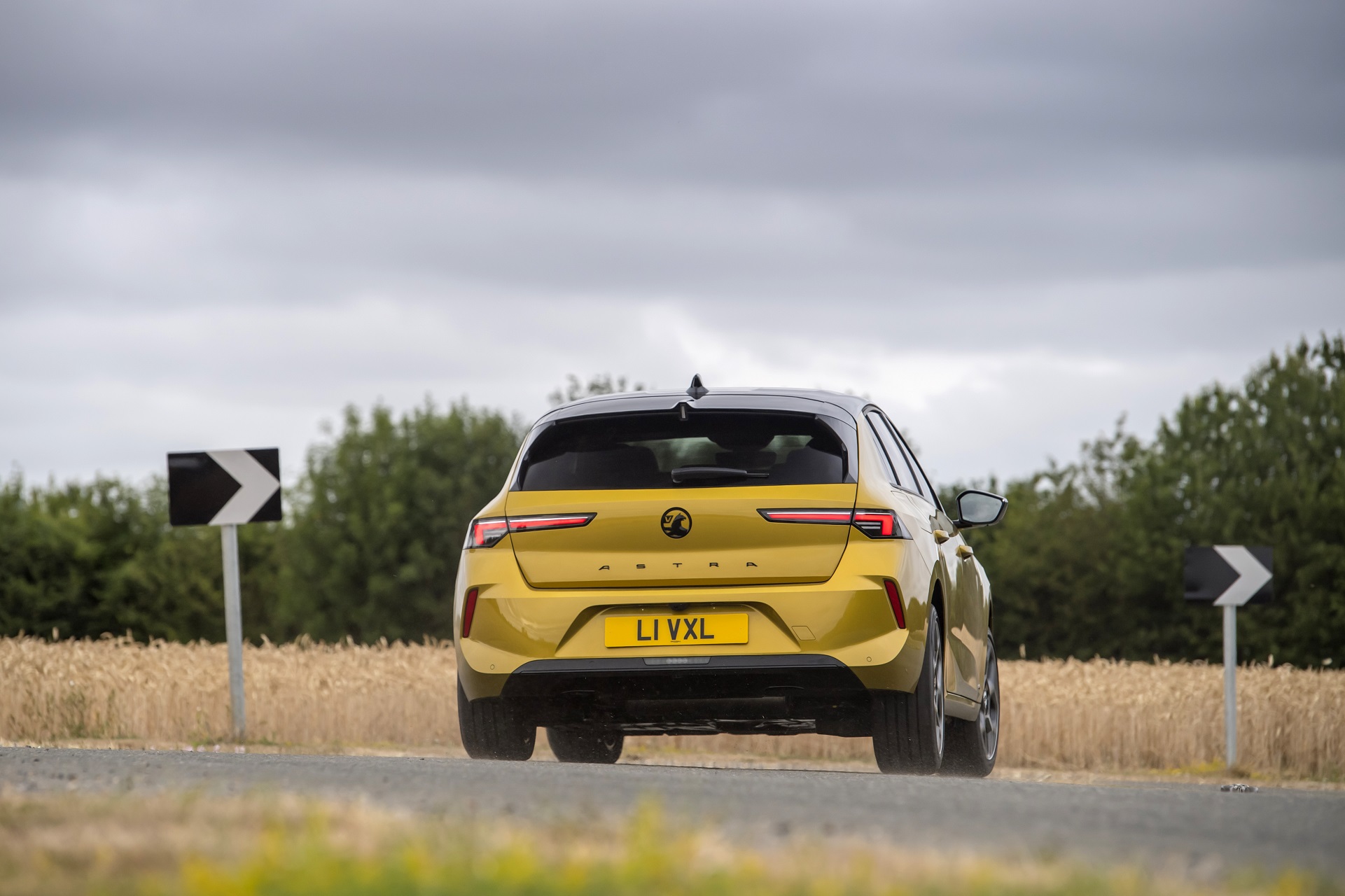 Download 2022 Vauxhall Astra Ultimate - Rear HD Wallpaper 1921x1280 #51