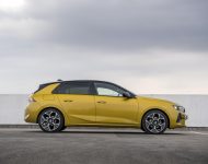 2022 Vauxhall Astra Ultimate - Side Wallpaper 190x150