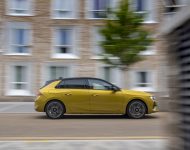 2022 Vauxhall Astra Ultimate - Side Wallpaper 190x150