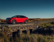 2022 Volkswagen ID.5 GTX - UK version - Front Three-Quarter Wallpaper 190x150