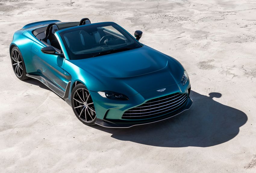 2023 Aston Martin V12 Vantage Roadster - Front Three-Quarter Wallpaper 850x574 #8