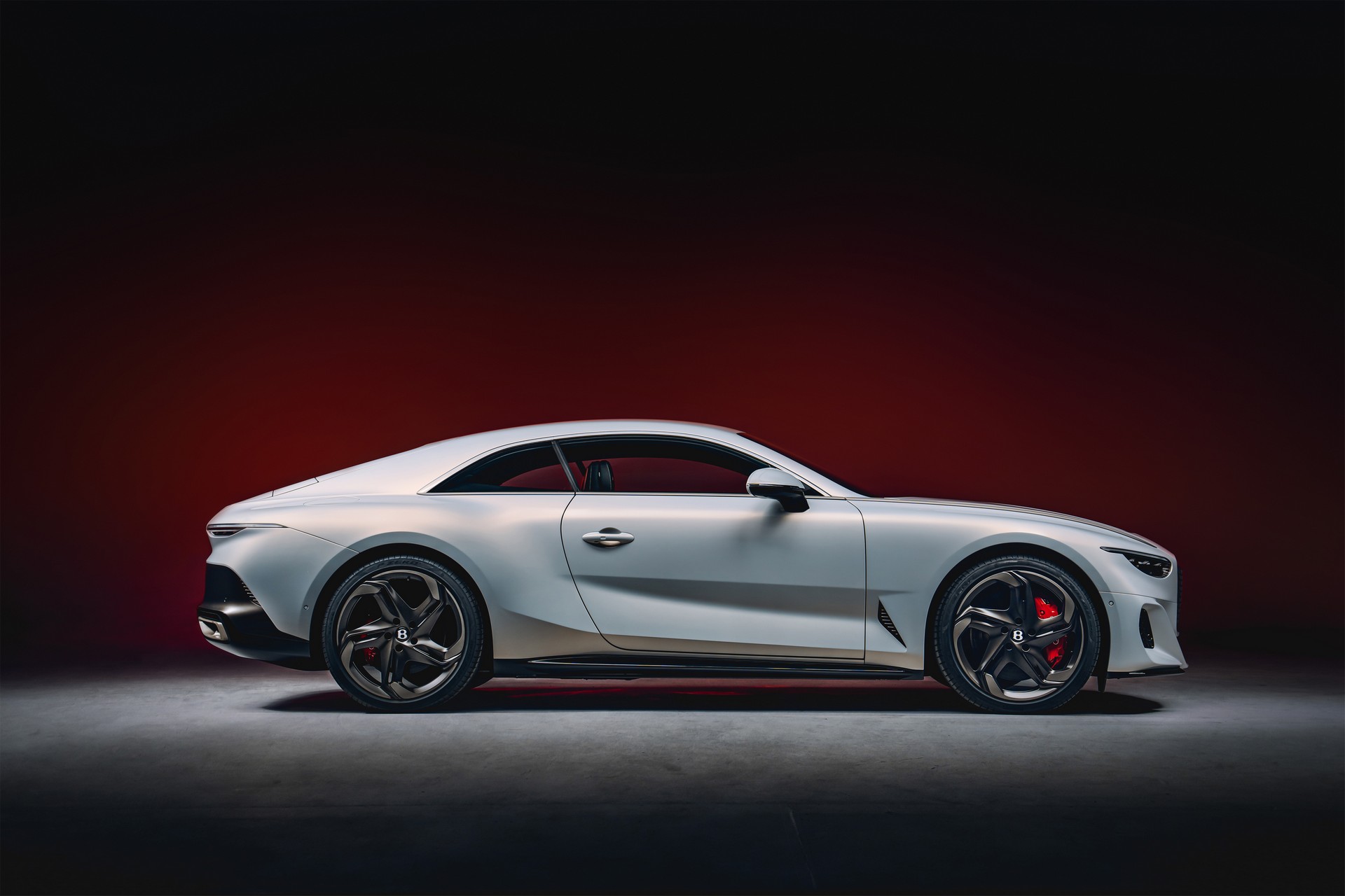 Download 2023 Bentley Mulliner Batur - Side HD Wallpaper 1920x1280 #15