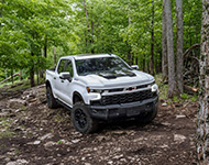 2023 Chevrolet Silverado ZR2 Bison - Front Three-Quarter Wallpaper 190x150