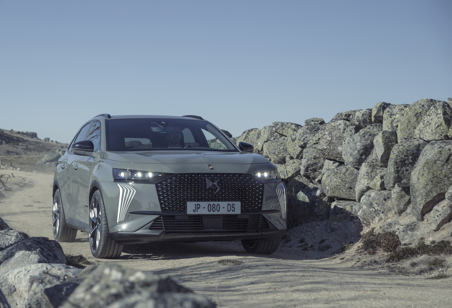 Download 2023 DS 7 - Front HD Wallpaper 1920x1308 #1
