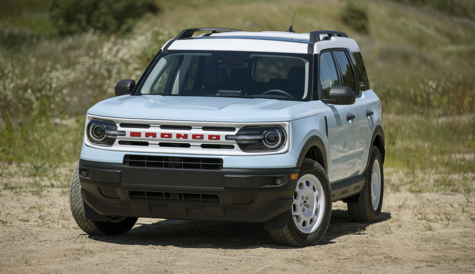 Download 2023 Ford Bronco Sport Heritage Edition - Front HD Wallpaper 1920x1109 #2