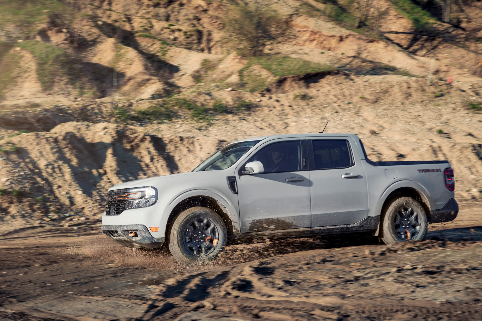 2023 Ford Maverick Tremor Side Wallpapers 4 MotorTread