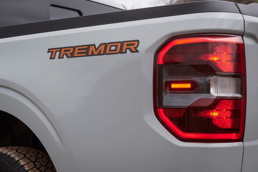 2023 Ford Maverick Tremor - Tail Light Wallpaper 850x567 #23