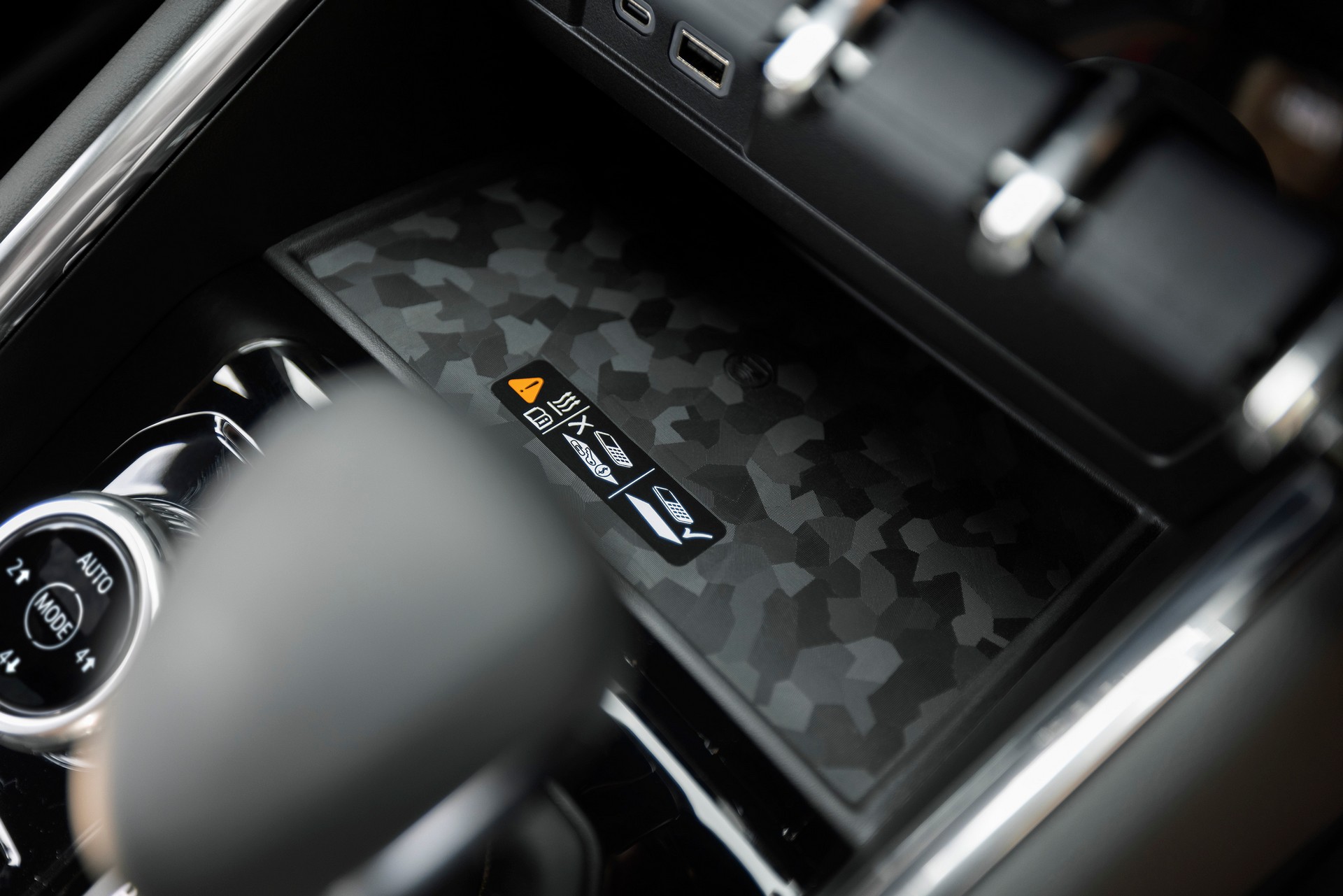 Download 2023 GMC Canyon AT4 - Interior, Detail HD Wallpaper 1920x1281 #13