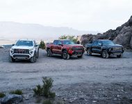 2023 GMC Canyon AT4X Edition 1 - Lineup Wallpaper 190x150