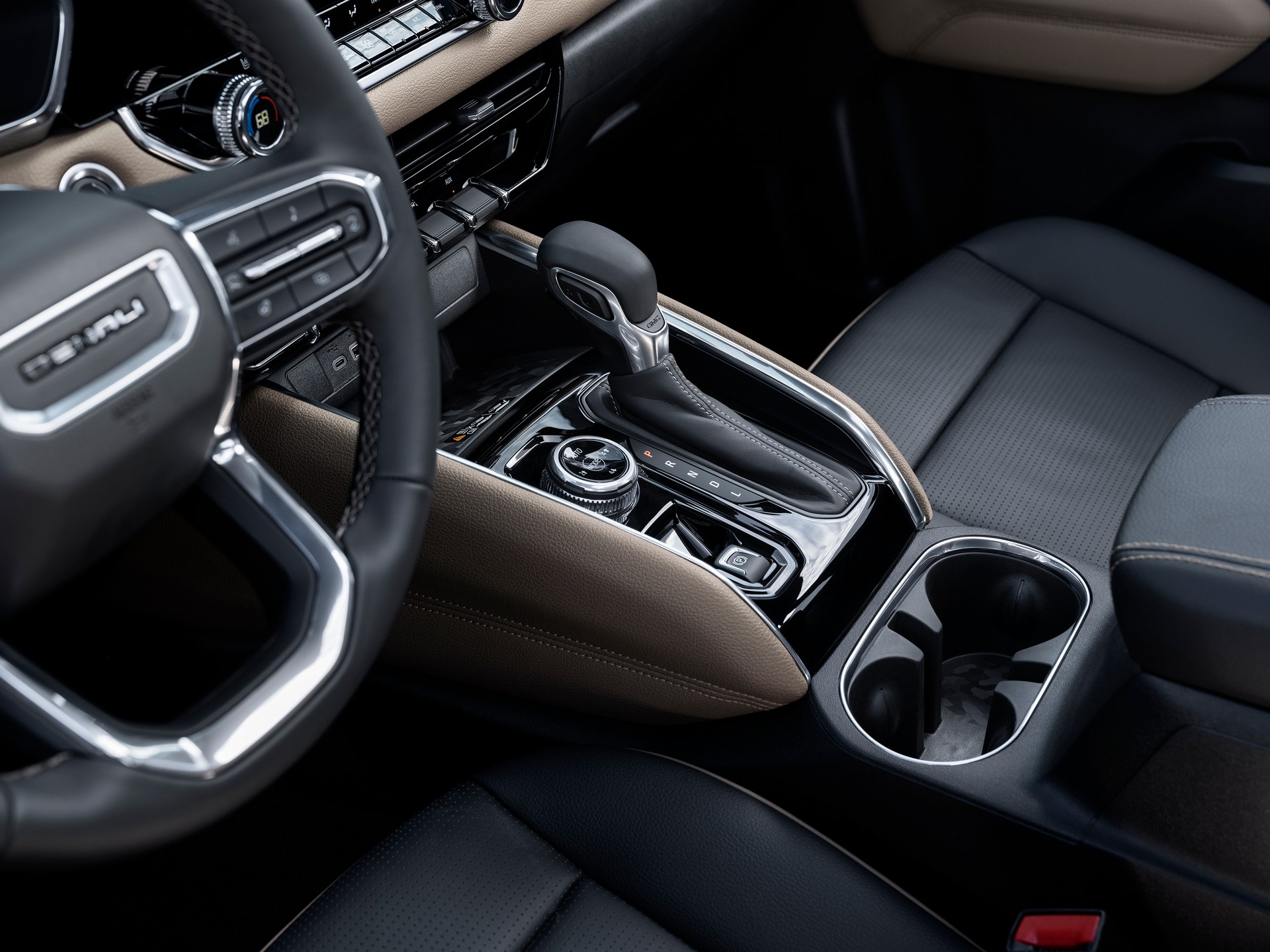 Download 2023 GMC Canyon Denali - Interior, Detail HD Wallpaper 1920x1440 #10
