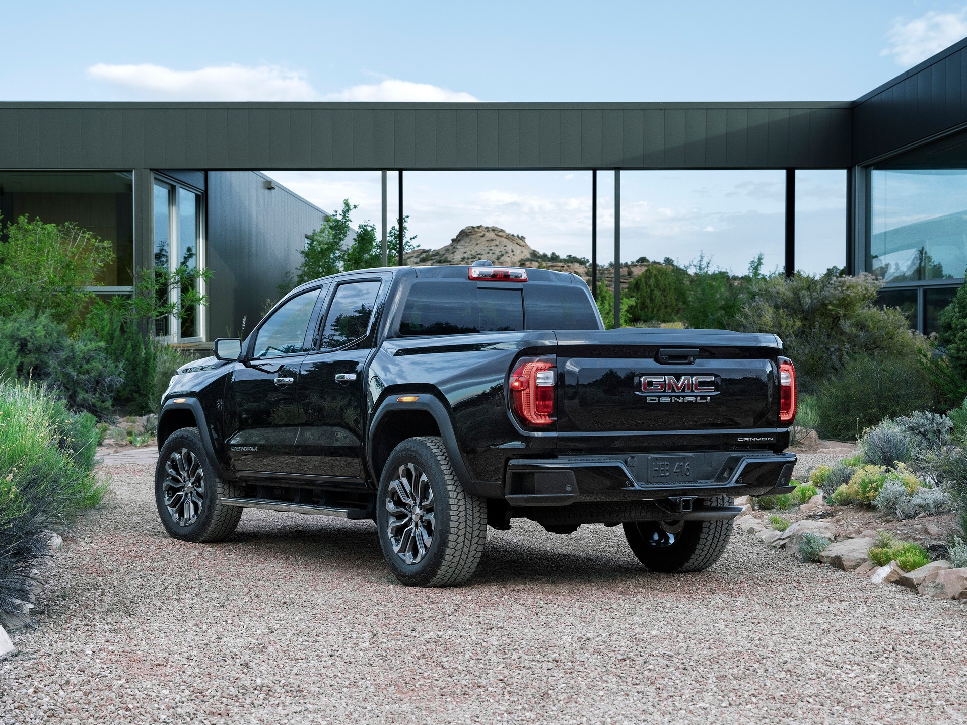 Download 2023 GMC Canyon Denali - Rear Three-Quarter HD Wallpaper 1920x1440 #3
