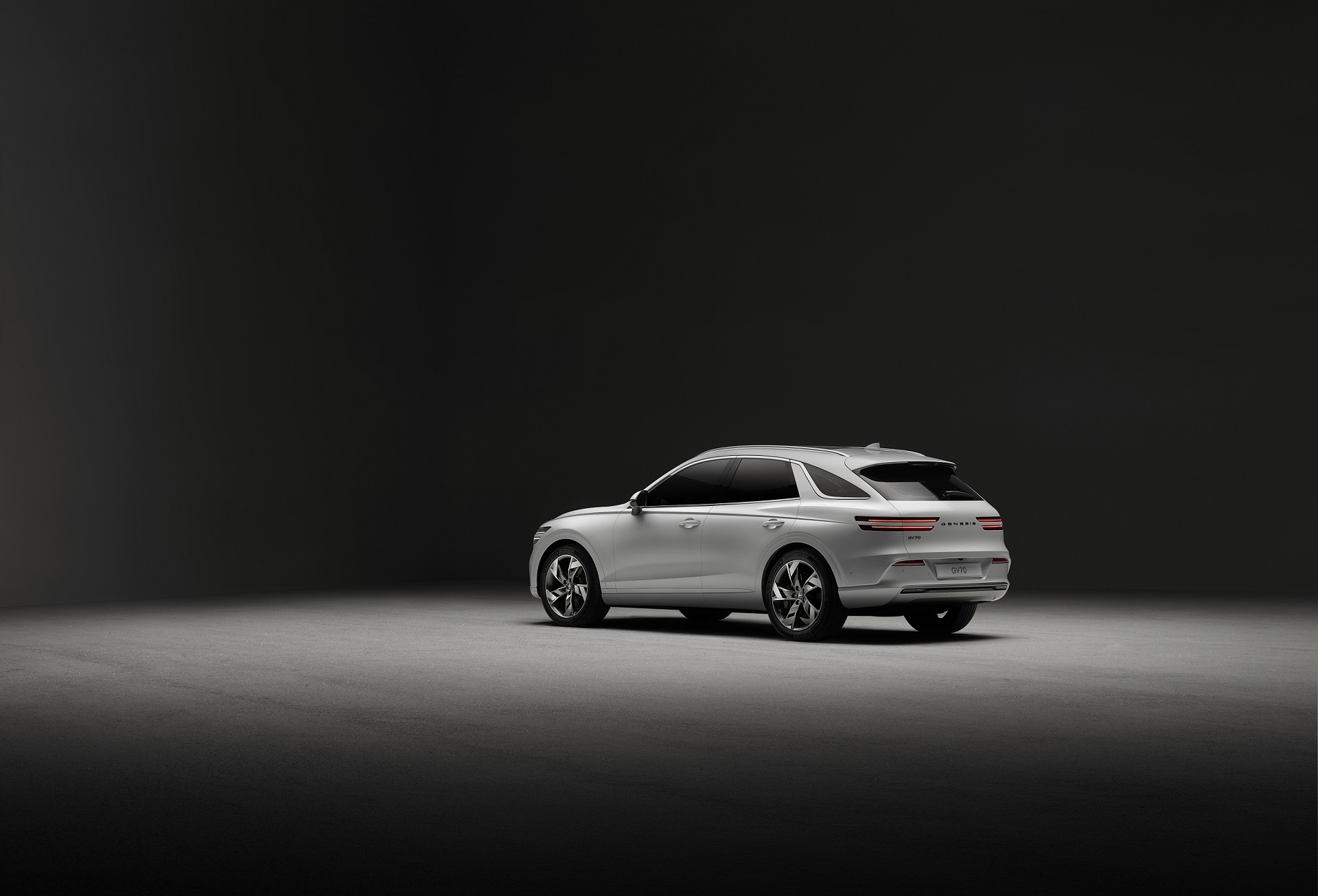 Download 2023 Genesis Electrified GV70 - Rear Three-Quarter HD Wallpaper 1920x1305 #3