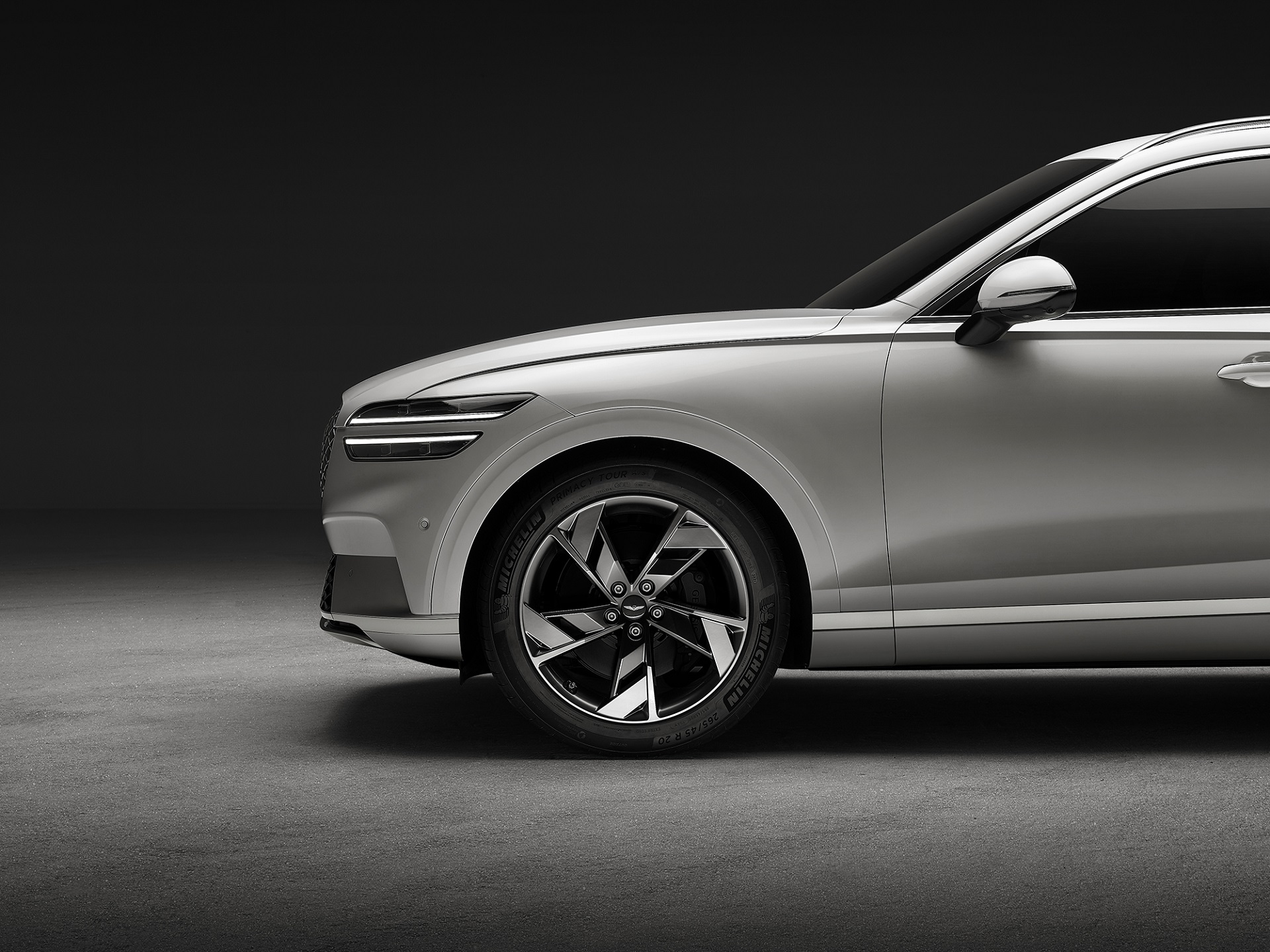 Download 2023 Genesis Electrified GV70 - Wheel HD Wallpaper 1920x1439 #11