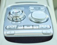 2023 Genesis G90 - Central Console Wallpaper 190x150