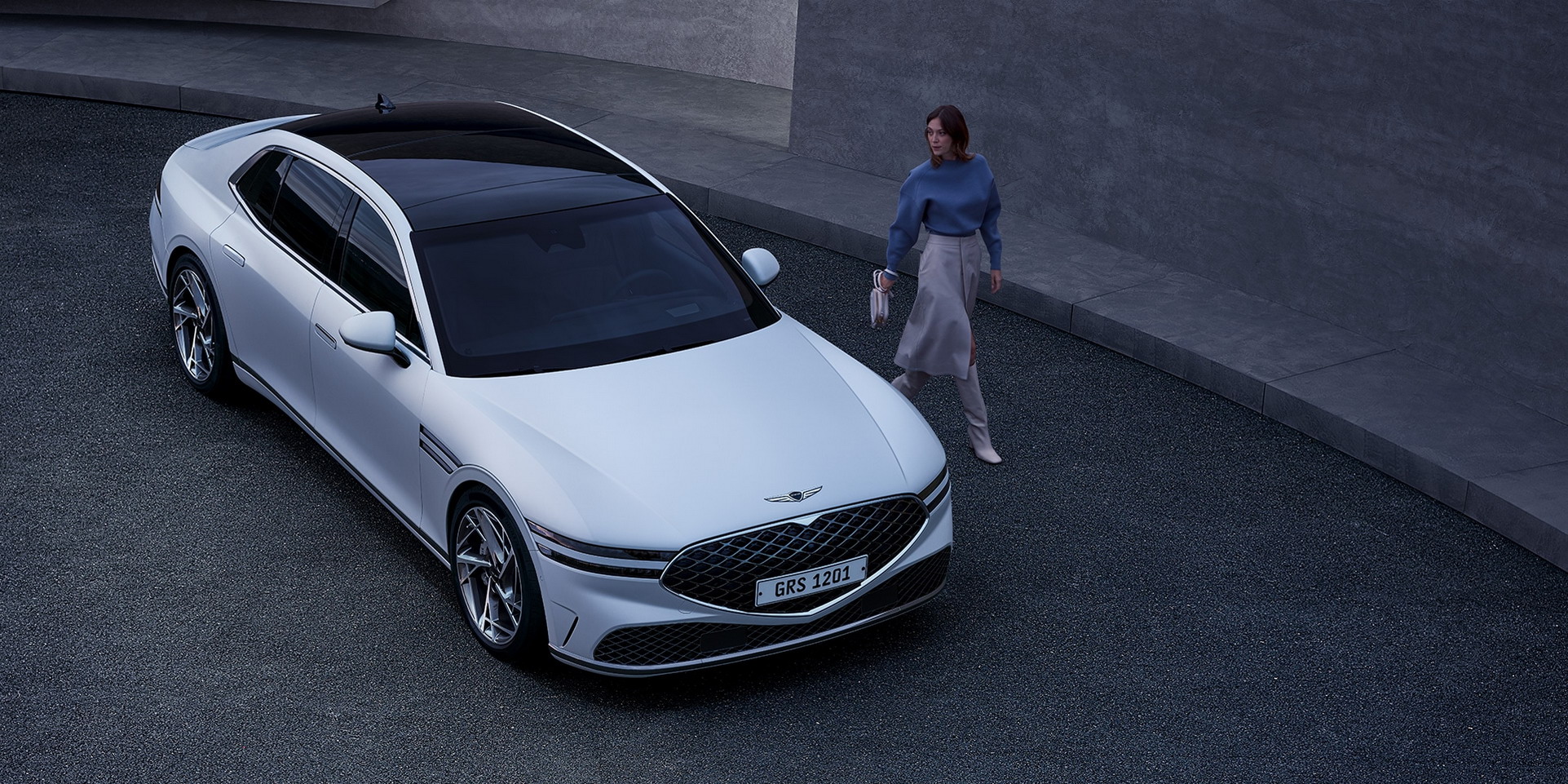 Download 2023 Genesis G90 - Front Three-Quarter HD Wallpaper 1923x961 #91