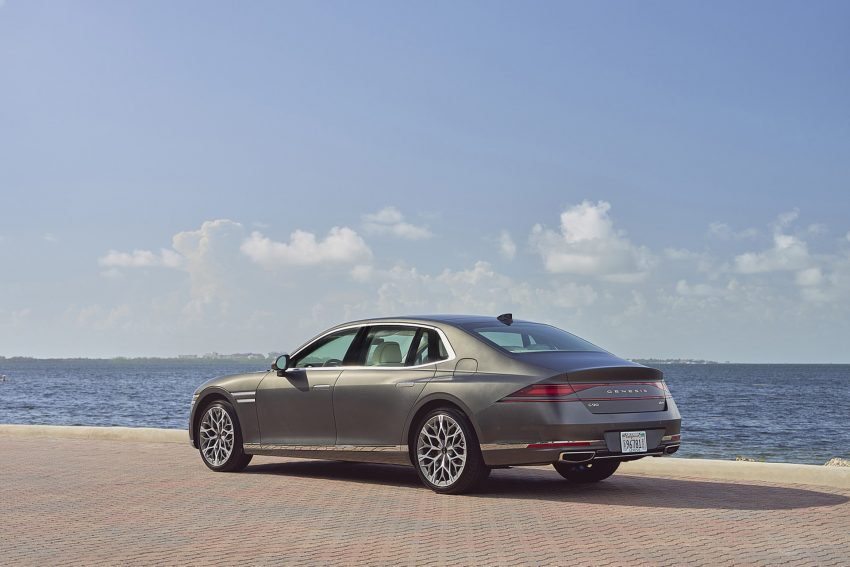 2023 Genesis G90 - Rear Three-Quarter Wallpaper 850x567 #45
