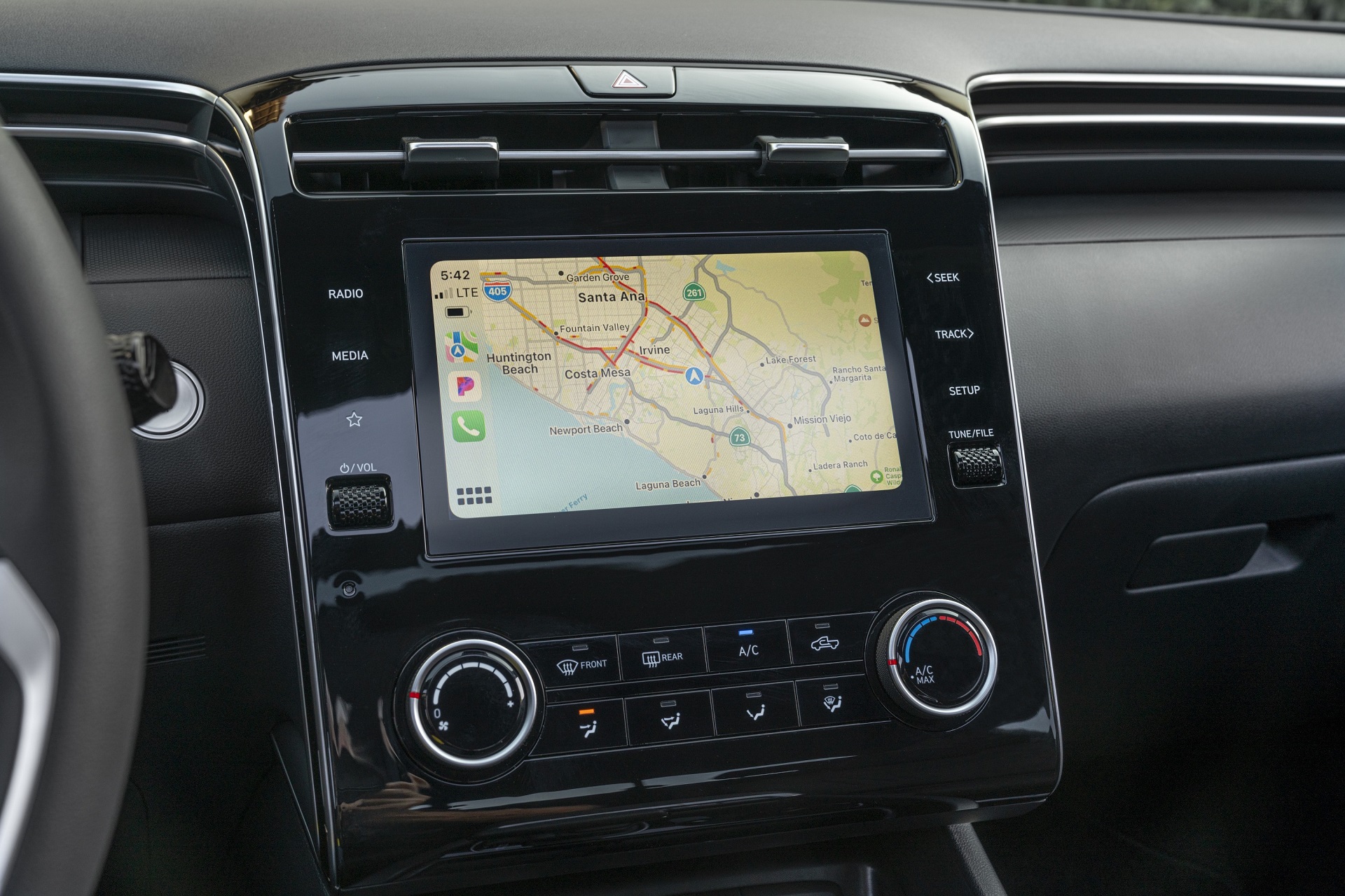 Download 2023 Hyundai Santa Cruz Night - Central Console HD Wallpaper 1920x1280 #23