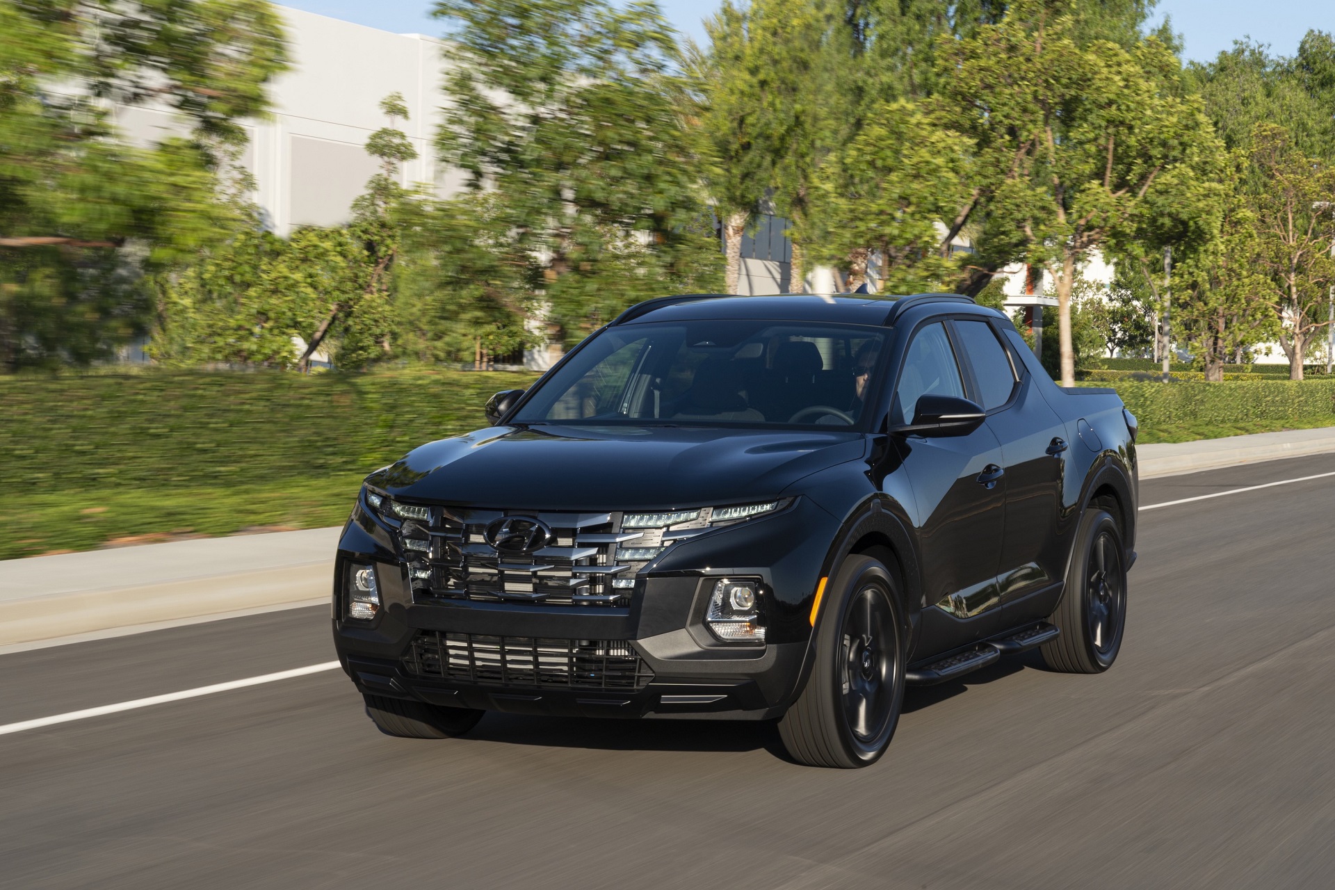 Download 2023 Hyundai Santa Cruz Night - Front Three-Quarter HD Wallpaper 1920x1280 #1