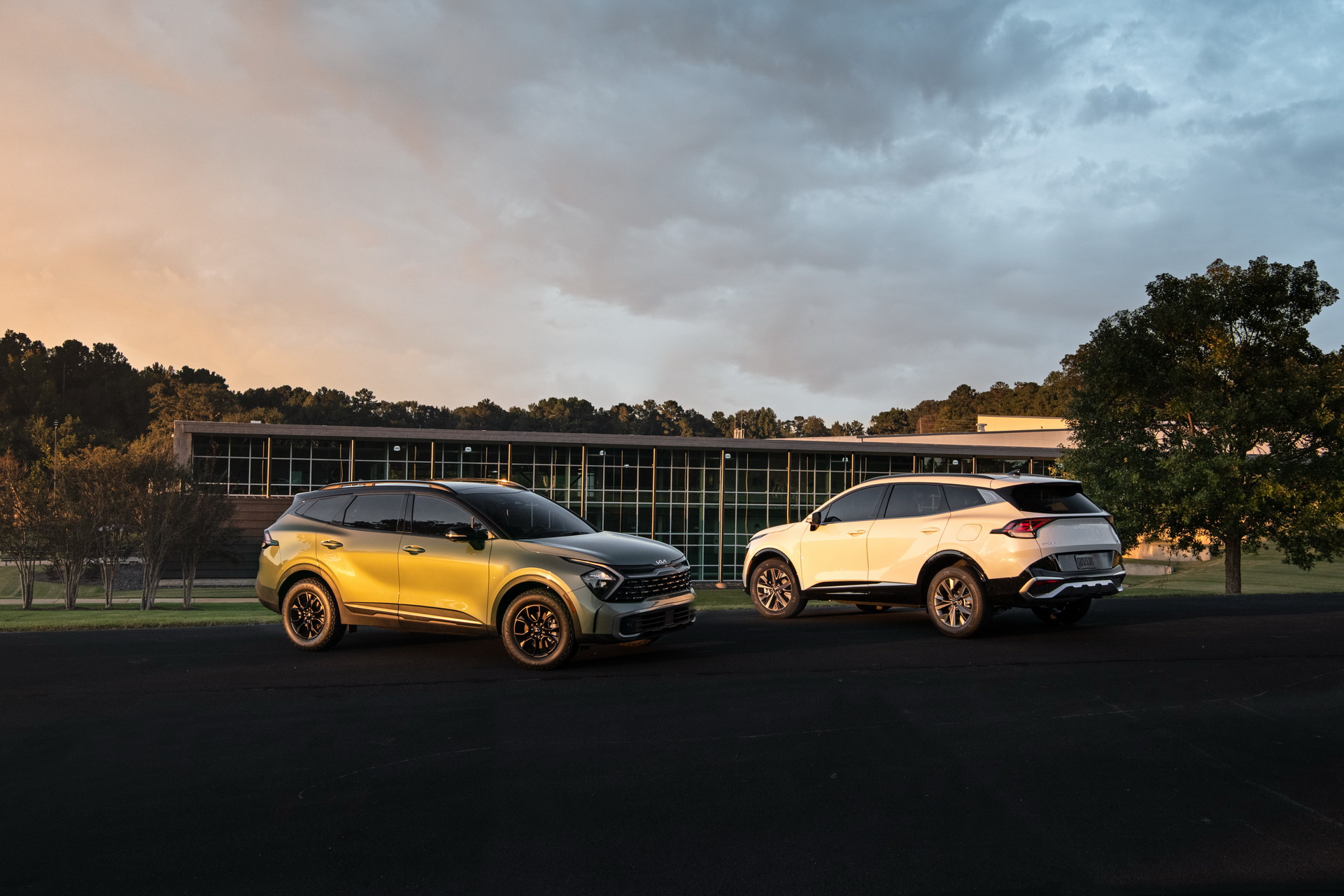 Download 2023 Kia Sportage SX and X-Pro HD Wallpaper 1921x1281 #13