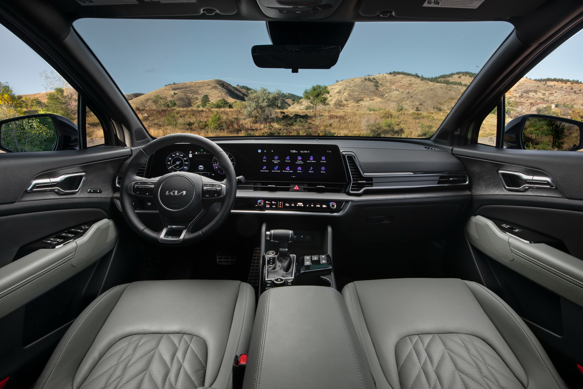 Download 2023 Kia Sportage X-Pro - Interior, Cockpit HD Wallpaper 1921x1281 #46