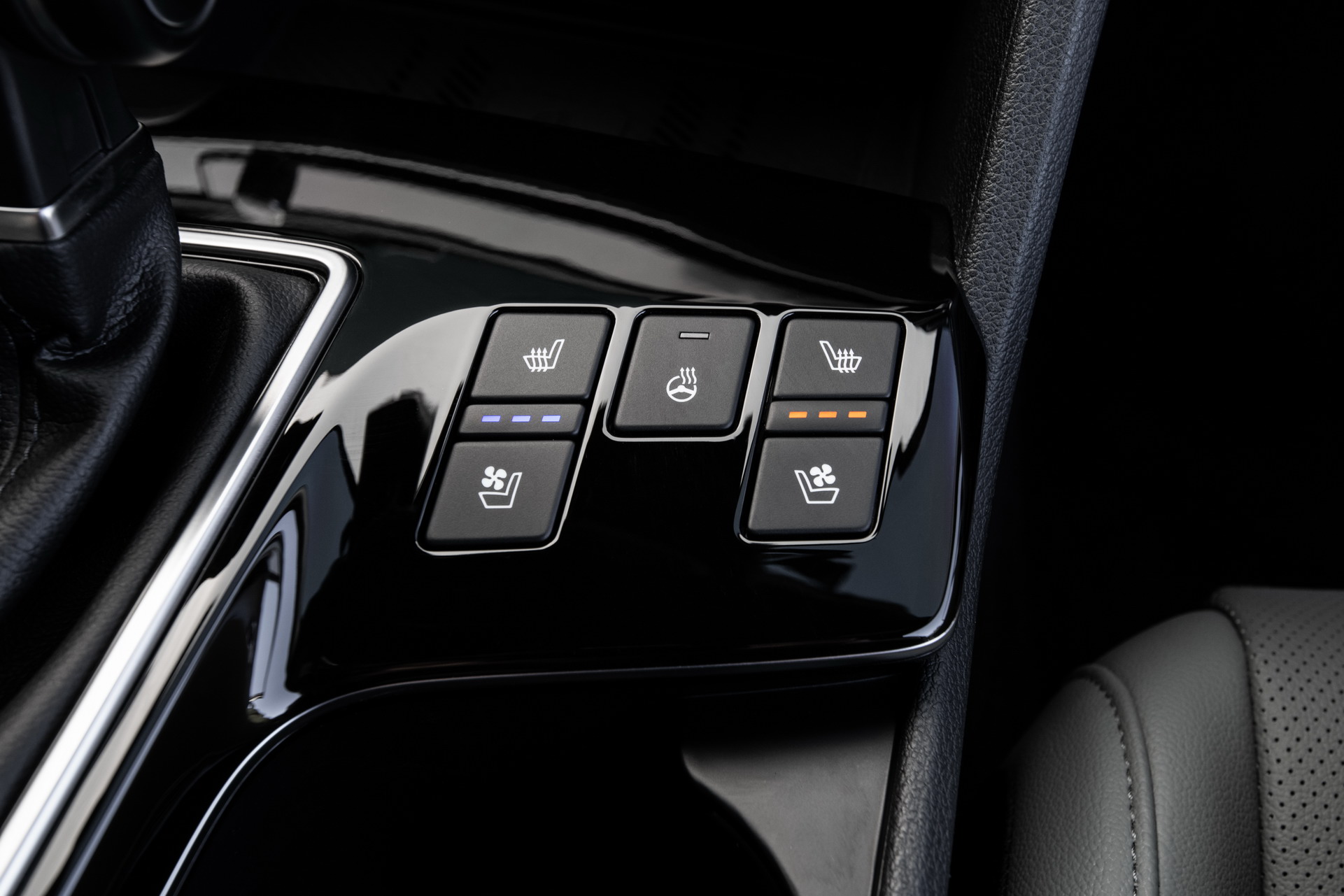Download 2023 Kia Sportage X-Pro - Interior, Detail HD Wallpaper 1921x1281 #49